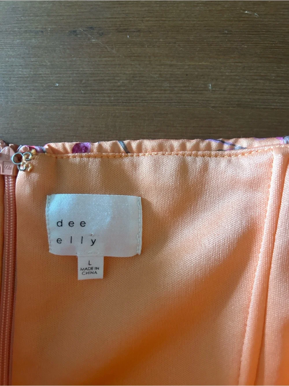 Dee Elly good worn